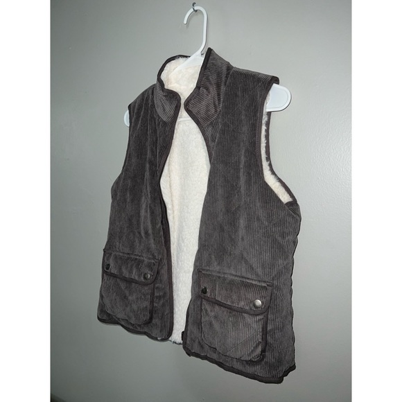Thread & Supply Corduroy Faux Fur Lined Vest - Picture 3 of 6